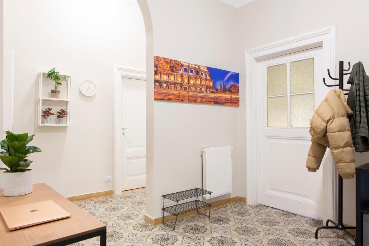 A Un Passo Dal Colosseo Apartamento *